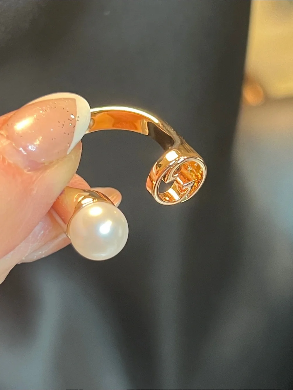 Gold Pearl Ring – Elegant Women’s Fashion Jewelry